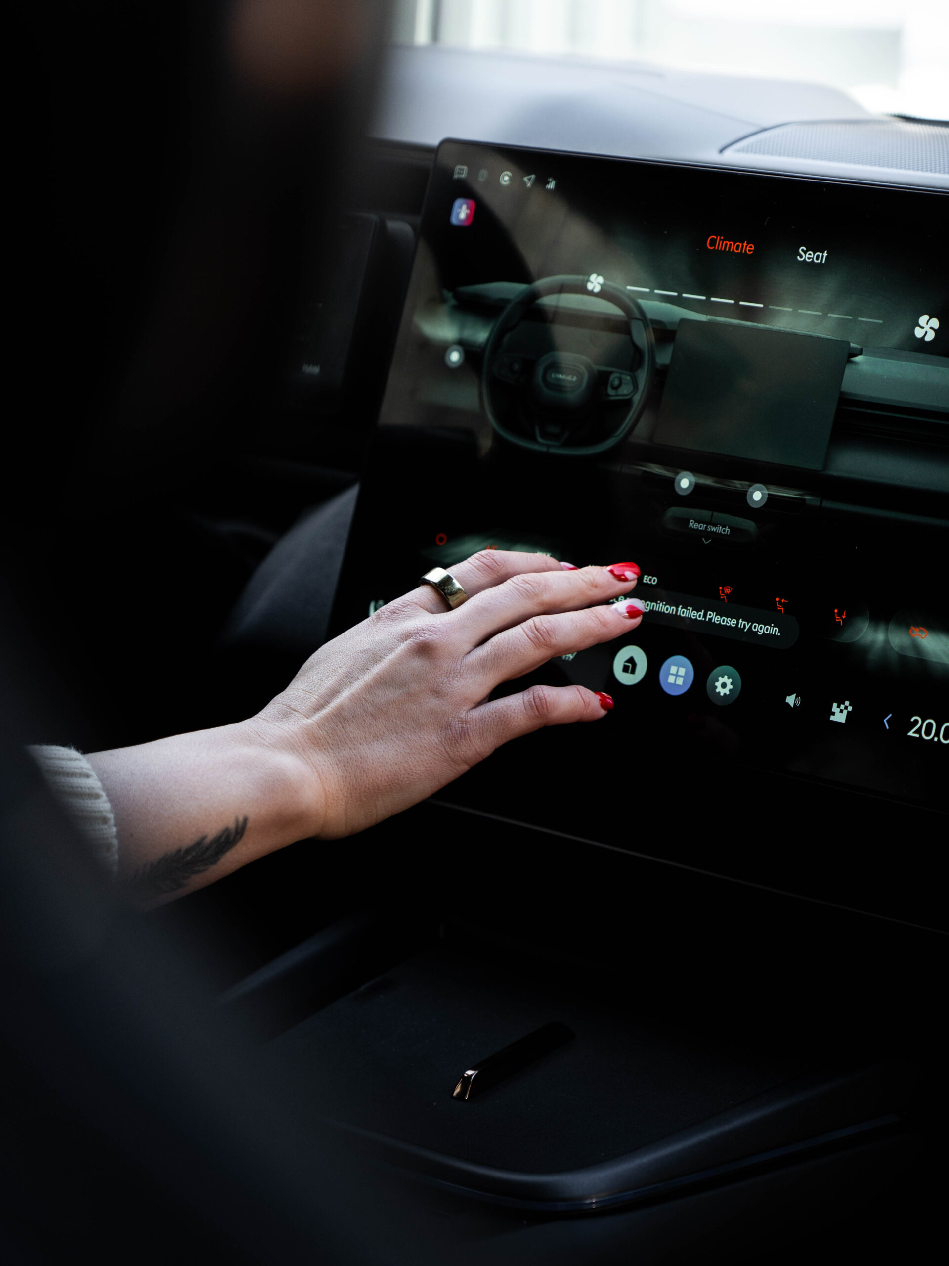 lynk & co 08