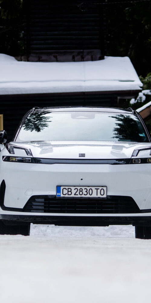 lynk & co 08